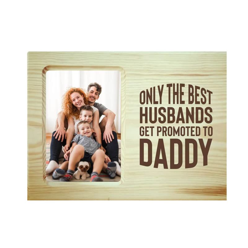  TheYaYaCafe Personalized Fathers Day Gift Engraved Wooden Photo Frame - The Best Husband Get Promoted to Daddy Best Birthday Gift for Husband